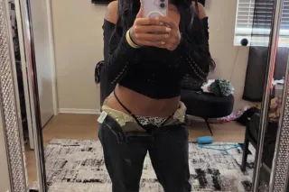 PETITE BROWNSKIN BABE SERIOUS ... - Image 3