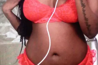 OUTCALLS - 21 - Image 3