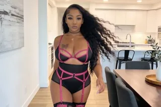 NEW in town facetime verificat... - Image 2