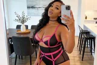 NEW in town facetime verificat... - Image 3