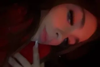 💋YOUR SEXY CANADIAN SNOW BUNNY... - Image 1