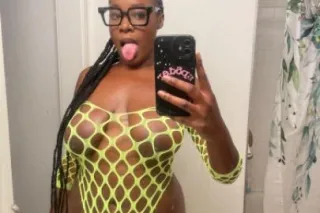 AVAILABLE⭐⭐⭐⭐⭐𝟓 𝐒𝐭𝐚𝐫 𝐒𝐞𝐫𝐯𝐢𝐜𝐞 CARDATES(yours)&OUTCALLS - Image 6