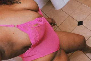 Cardate/Outcall - Image 4