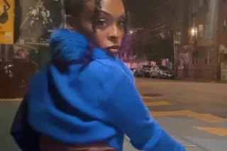 perfect juicy booty . WETT peach ! ready for you ! lets play ! - Image 3