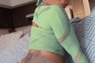 perfect juicy booty . WETT peach ! ready for you ! lets play ! - Image 4